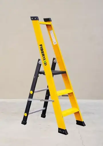 FIBERMAD FSMAF 100% Fiberglass Professional Single-Sided Step Ladder (EN131, EN50528, EN61478)